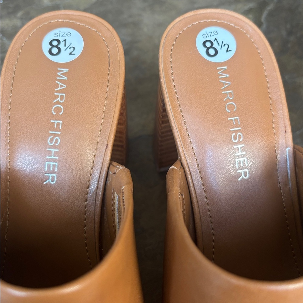 Marc Fisher Leather Fanna Mule - Picture 11 of 12